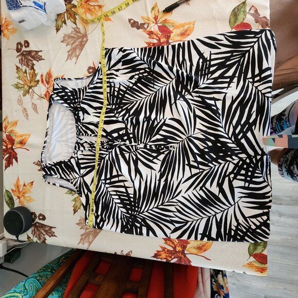 LANDS' END DRESS - Picture 4 of 8